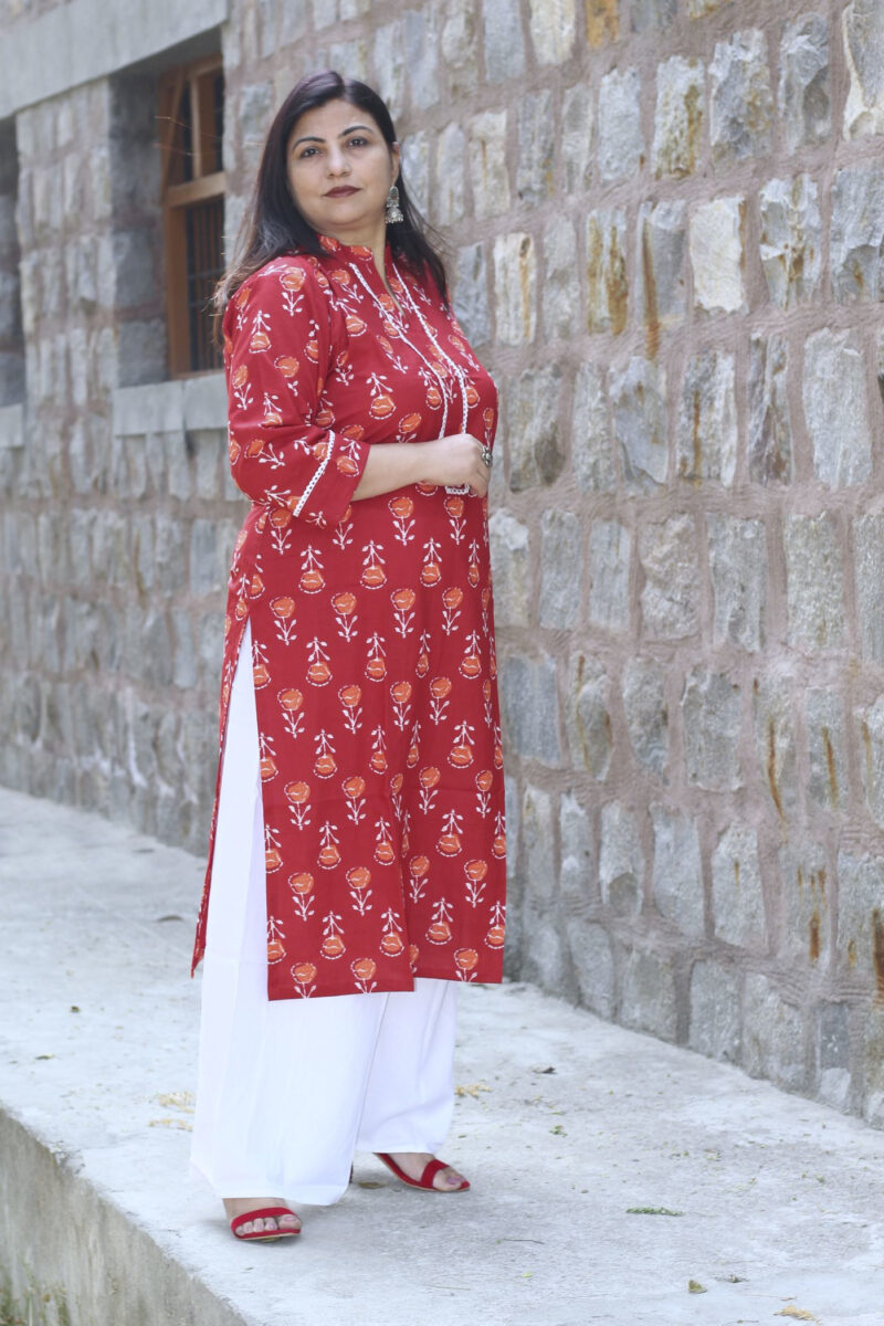 Buy Rust Rayon Floral Embroidered Round-Neck Straight Kurta Online at Soch  India
